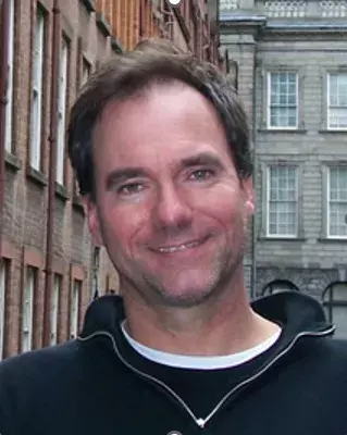 Prof. Peter Arnds