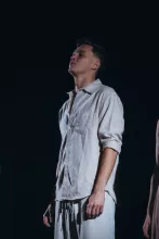 Spektakl teatru tańca PUZZLE w reżyserii i choreografii Karoliny Kucy. Nagroda Rektora UG dla  najlepszego spektaklu tegorocznego "PSTRO. II Przeglądu Studenckich Teatralnych Realizacji Offowych"