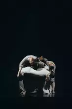 Spektakl teatru tańca PUZZLE w reżyserii i choreografii Karoliny Kucy. Nagroda Rektora UG dla  najlepszego spektaklu tegorocznego "PSTRO. II Przeglądu Studenckich Teatralnych Realizacji Offowych"