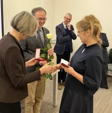 Wręczenie Medali Komisji Narodowej pracownikom naukowym Wydziału Filologicznego UG