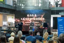 IV Gala Aktywności Studenckiej i Doktoranckiej - nasi studenci Zuzanna Cieśla, Seweryn Łyś, Anna Witkowska i Adam Dobrocki Laureatami Nagród Artystycznych UG