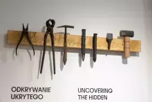 Odkrywanie ukrytego - wernisaż wystawy „Szczodrość form. Alfons Łosowski” w Muzeum UG
