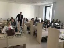 Spotkanie przedstawiciela firmy Norian dr Damiana Kędziory ze studentami specjalności fińskiej