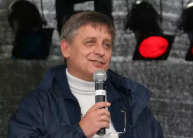 Nadanie imienia Profesora Andrzeja Ceynowy, Rektora Uniwersytetu Gdańskiego, skwerowi pomiędzy…