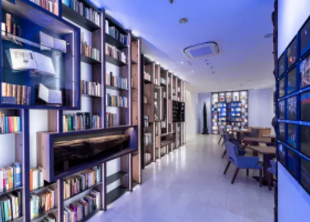 Biblioteka Profesora Jerzego Limona w Teatrze Szekspirowskim otwarta dla studentów