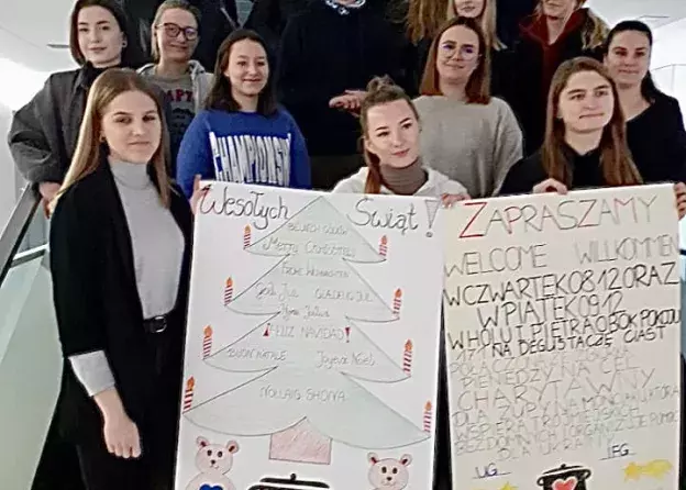Świąteczna zbiórka studentów Instytutu Filologii Germańskiej na "Zupę na Monciaku"