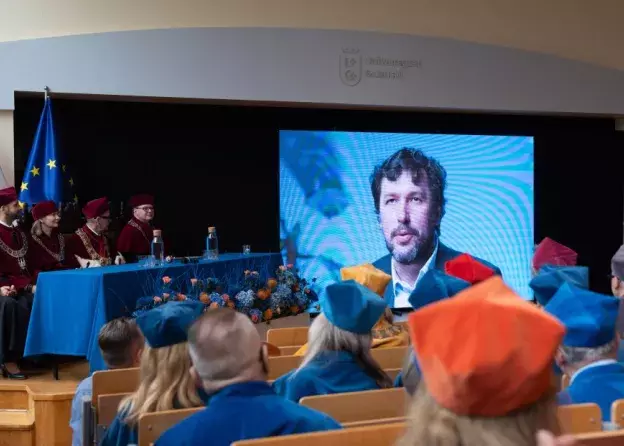 Święto UG: prof. UG dr hab. Tomasz Wiśniewski laureatem Nagrody „Nauczyciel Roku” im. K.C.…