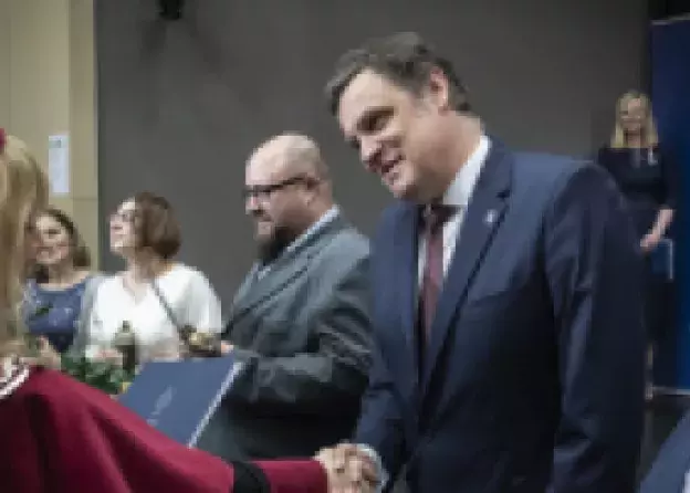 Prof. Krzysztof Kornacki laureatem wyróżnienia Najlepszy Nauczyciel Roku im. Mrongowiusza