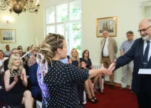 Dr Katarzyna Kręglewska-Powązka laureatką wyróżnienia PAN dla młodych badaczy