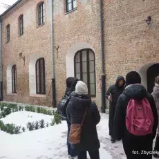 O działalności Oblackiego Centrum Edukacji i Kultury opowiada ojcec Marcin Szafros OMI