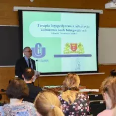 Konferencja "Terapia logopedyczna a adaptacja kulturowa osób bilingwinalnych"