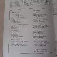 Przekład "Jest taki dzień"